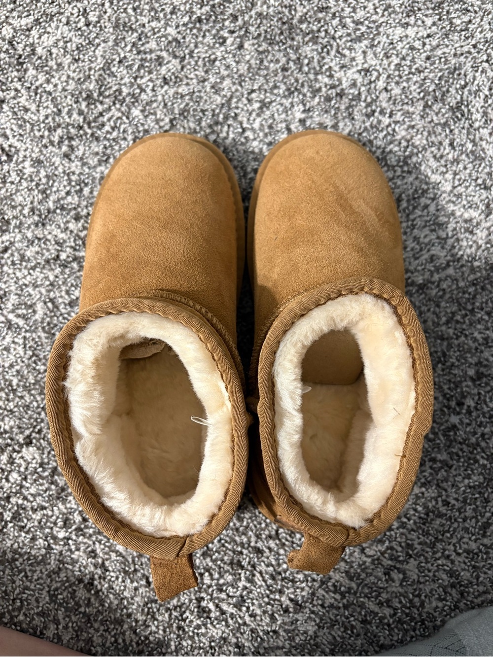 Ugg
